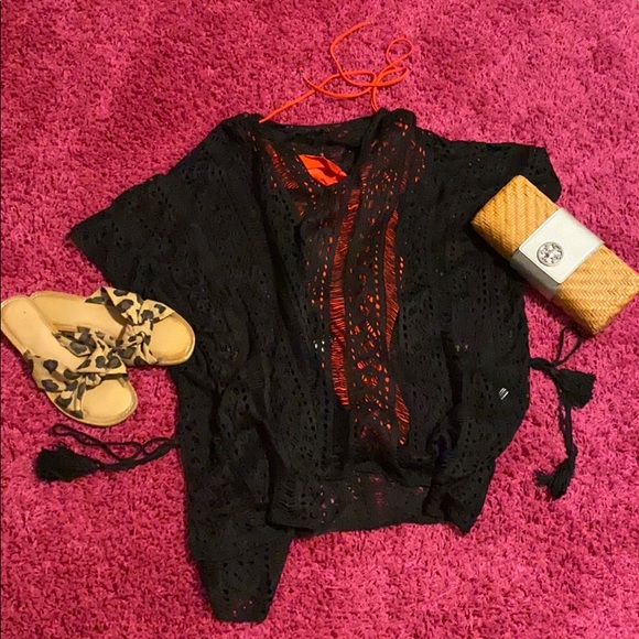 NWOT swimsuit cover - Picture 3 of 4